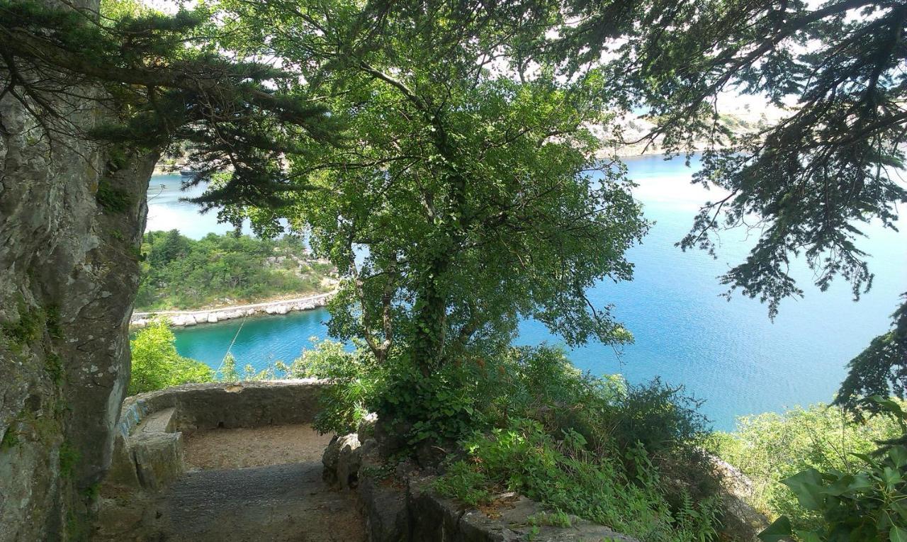 Apartmani Ban Omisalj Bagian luar foto